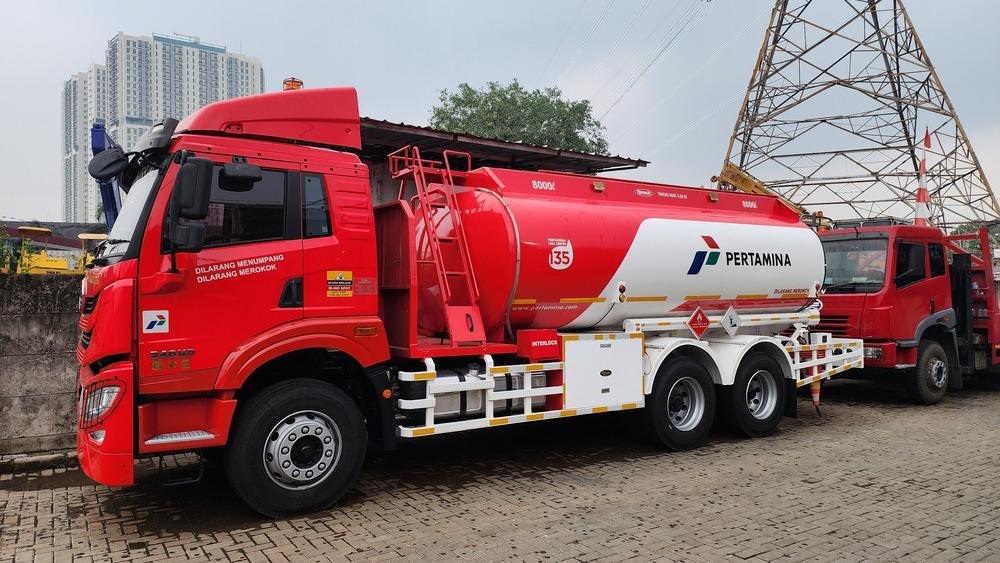 mitra inti trada faw truck (1)
